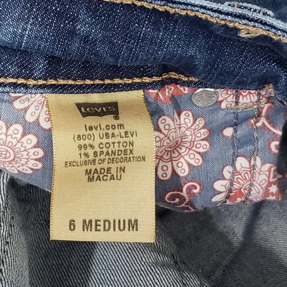 Levis levis 526